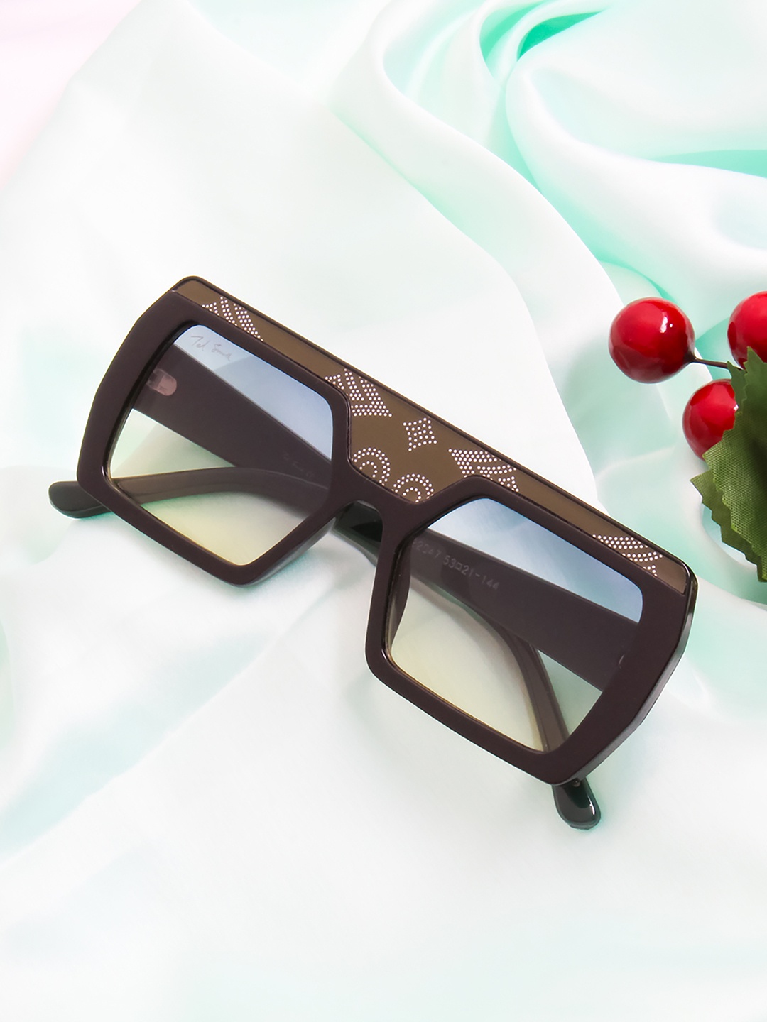 Ted Smith Blue Lens & Green Wayfarer Sunglasses with UV Protected Lens ARTIST_C7-Multi
Ted Smith Blue Lens & Green Wayfarer Sunglasses with UV Protected Lens ARTIST_C7-Multi