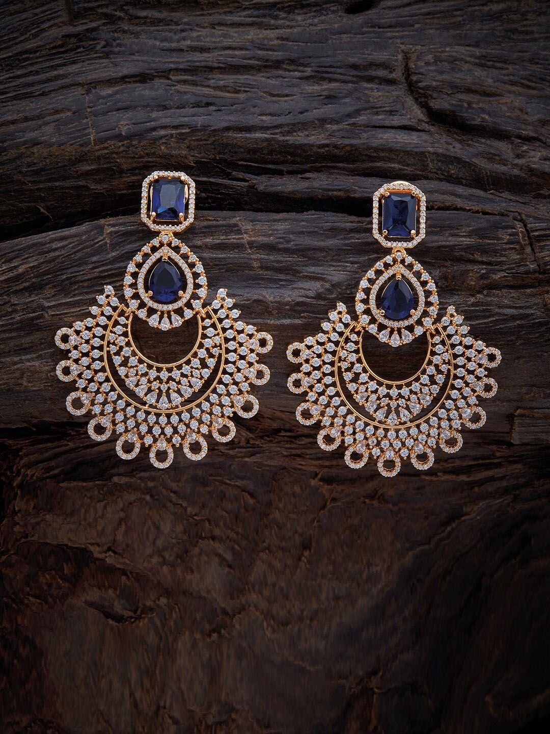 Kushal's Fashion Jewellery Blue & White Gold-Plated CZ Studded Crescent Shaped Chandbalis
Kushal's Fashion Jewellery Blue & White Gold-Plated CZ Studded Crescent Shaped Chandbalis