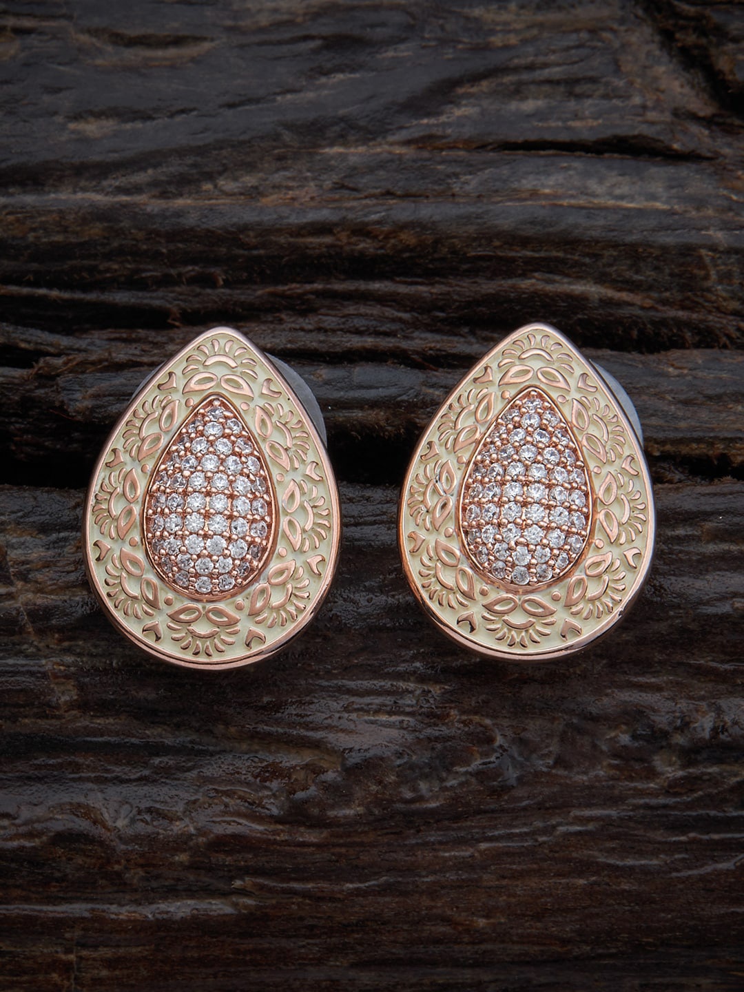 Kushal's Fashion Jewellery White & Rose-Gold Plated Teardrop Shaped Studs Earrings
Kushal's Fashion Jewellery White & Rose-Gold Plated Teardrop Shaped Studs Earrings