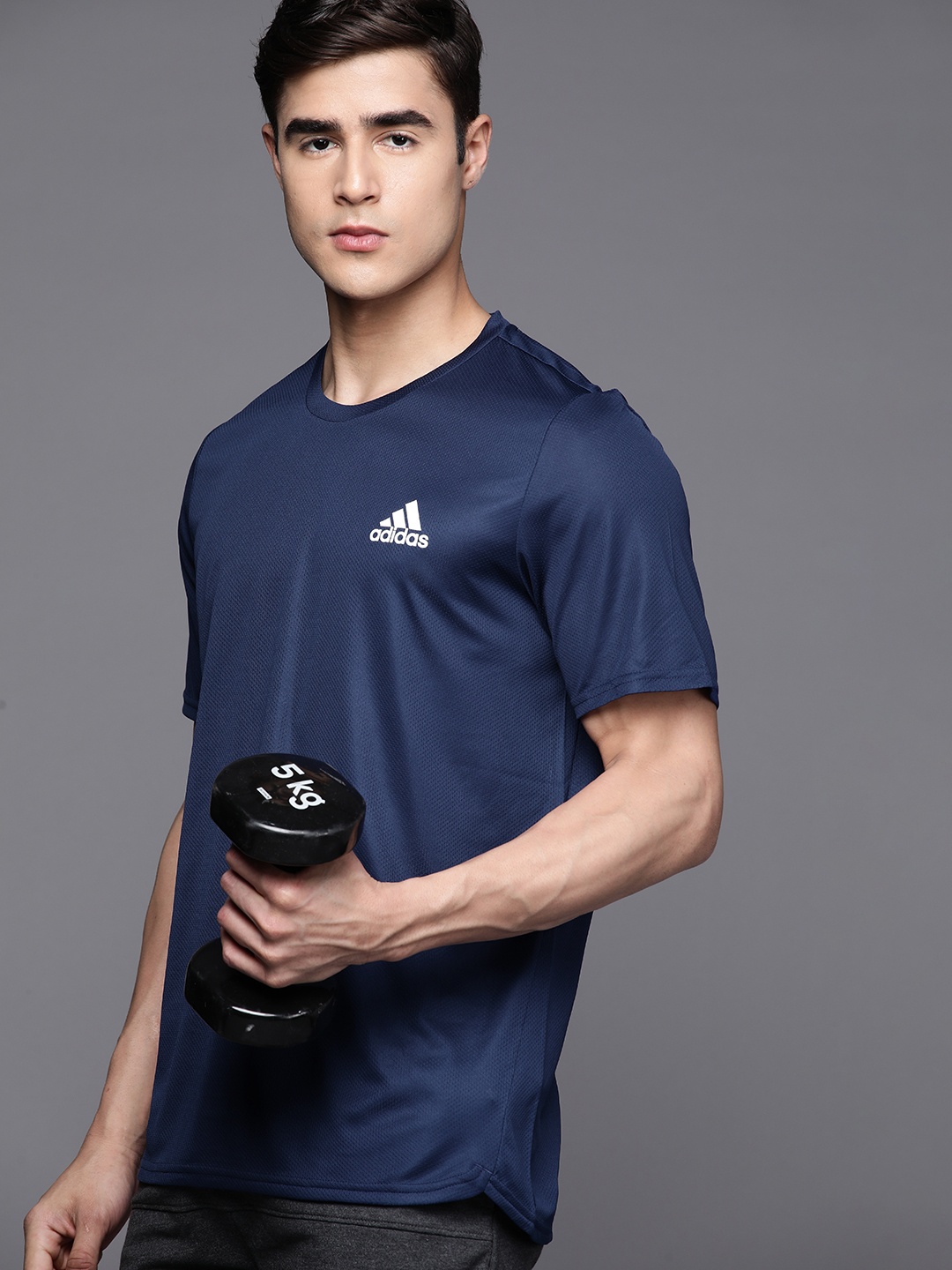 ADIDAS Brand Logo Print Detail Aeroready Designed For Movement Training T-shirt, Navy blue
ADIDAS Brand Logo Print Detail Aeroready Designed For Movement Training T-shirt, Navy blue