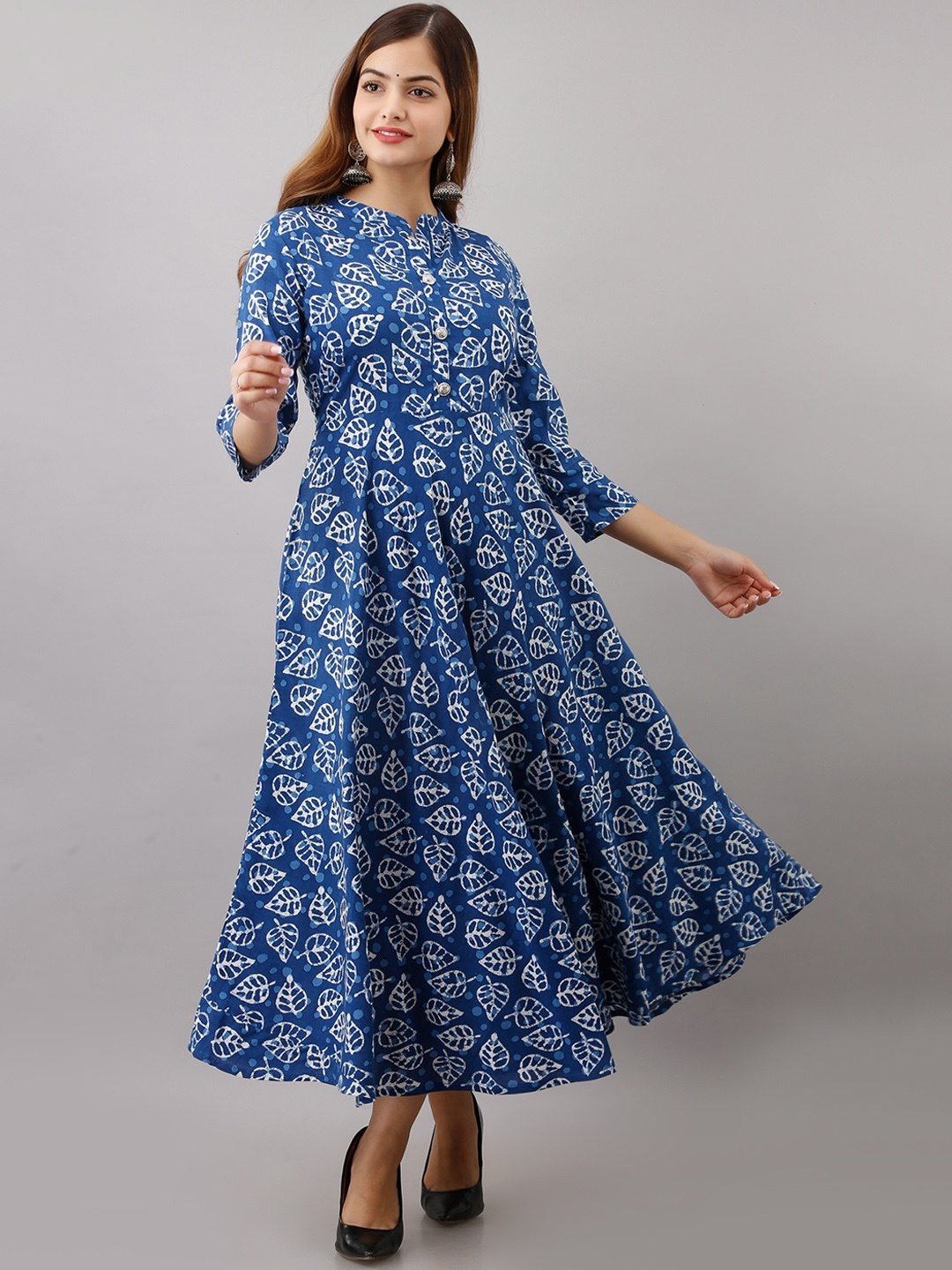 Women Touch Mandarin Collar Floral Printed Anarkali Pure Cotton Kurta, Blue