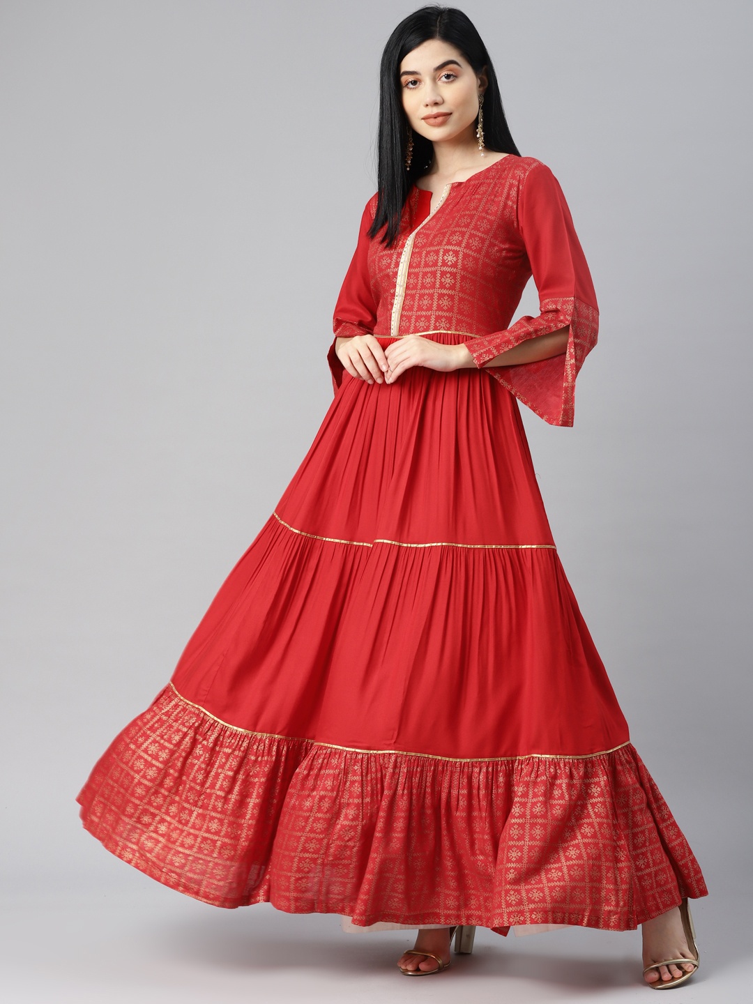 MBE Women Red & Golden Ethnic Motifs Printed Flared Sleeves Gotta Patti Anarkali Kurta
MBE Women Red & Golden Ethnic Motifs Printed Flared Sleeves Gotta Patti Anarkali Kurta