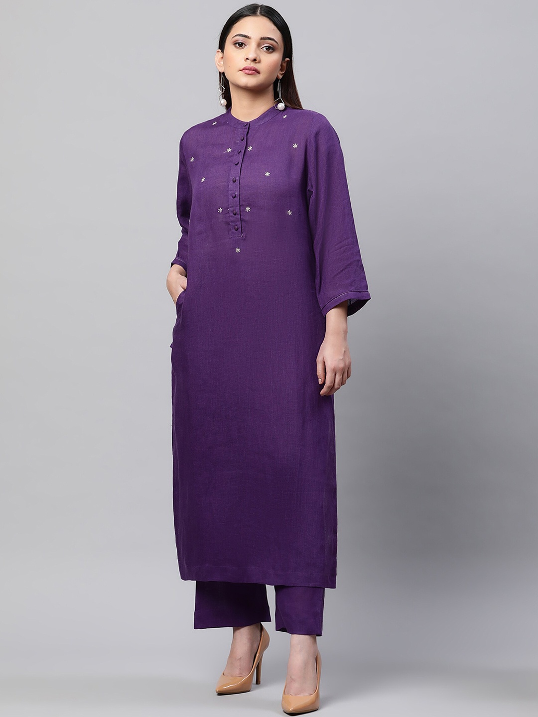 Linen Club Woman Women Purple Floral Embroidered Linen Kurta