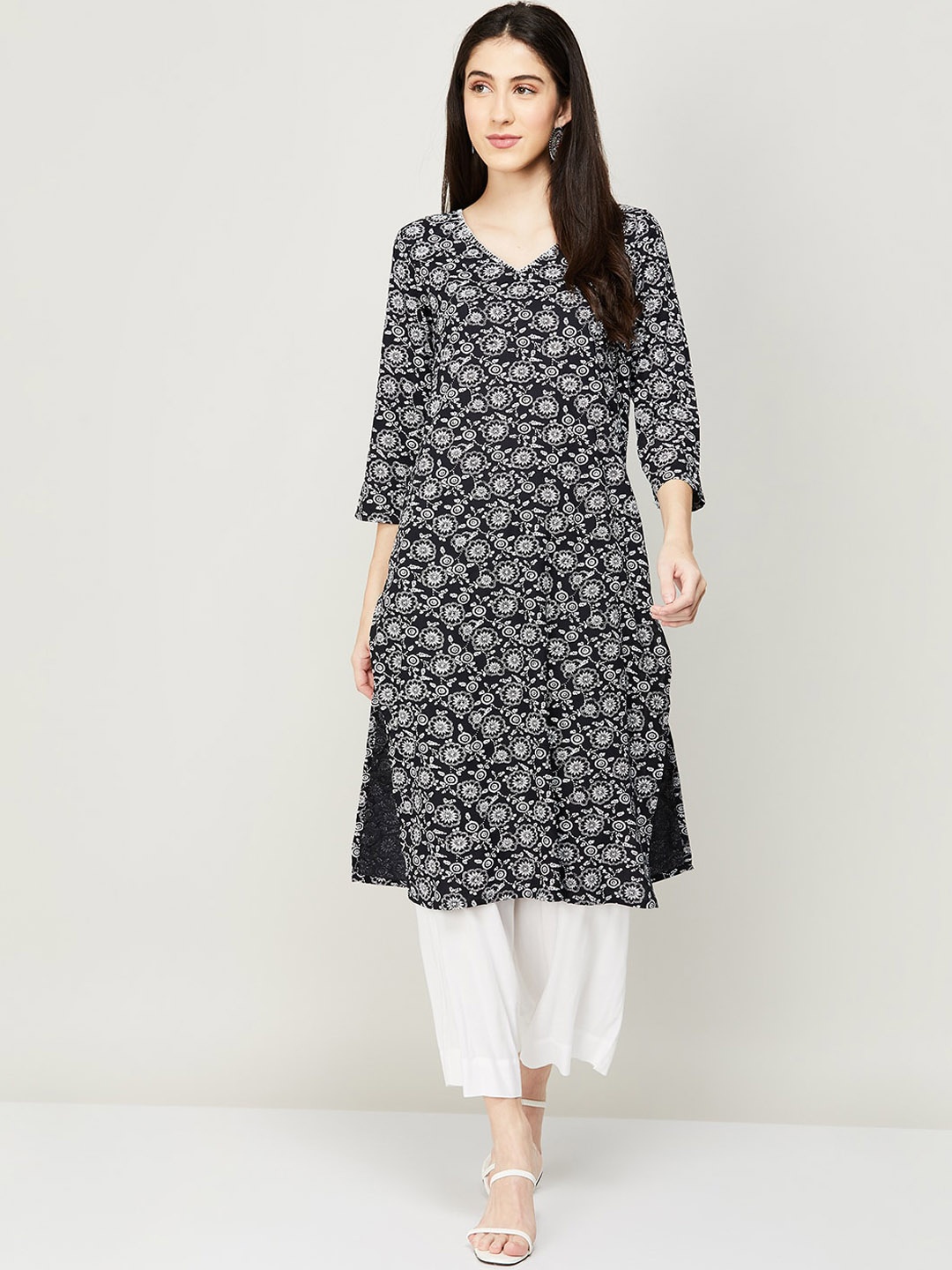 Melange by Lifestyle Women Black & White Floral Printed Kurta
