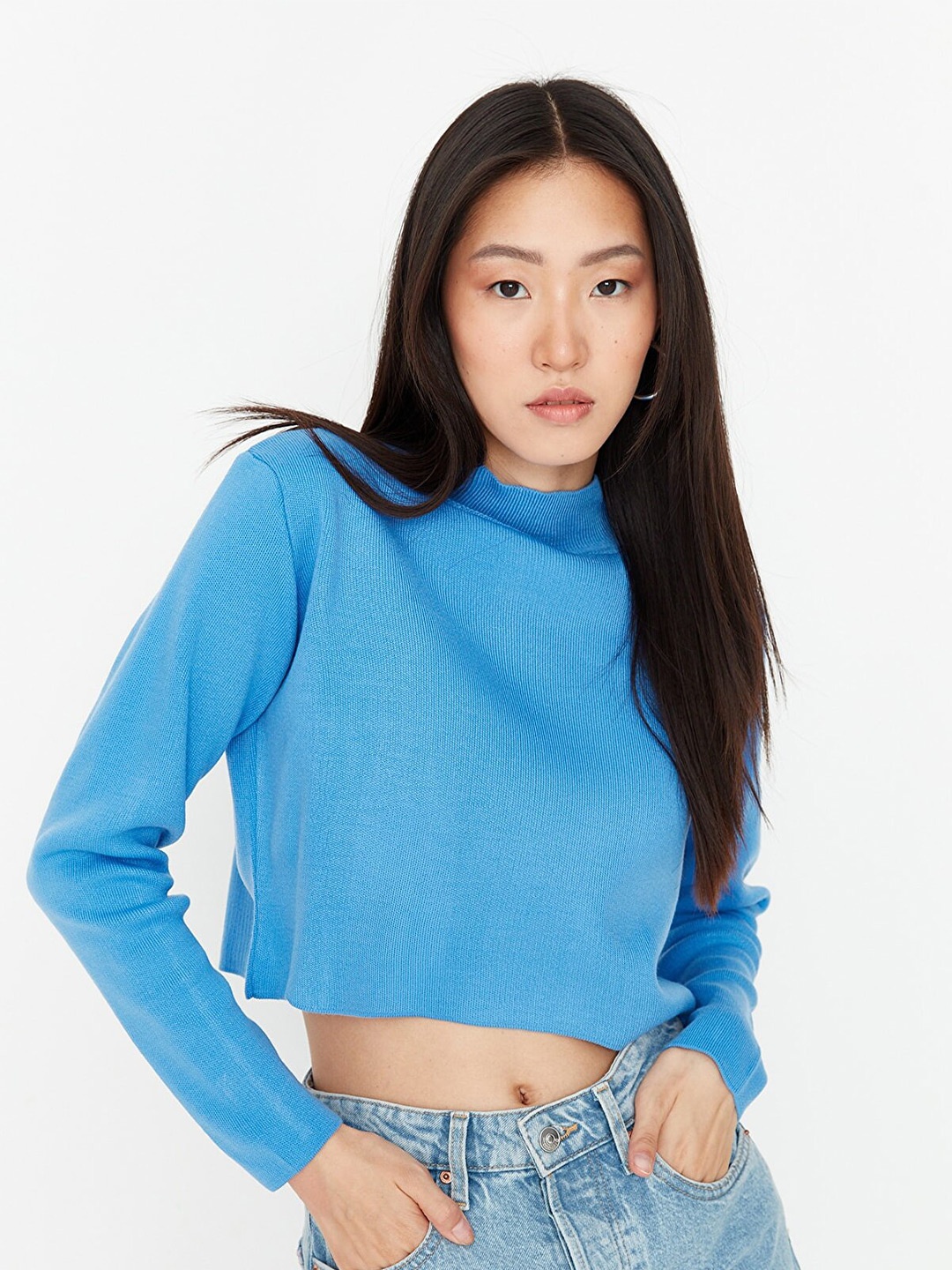 Trendyol Women Blue Solid Pullover