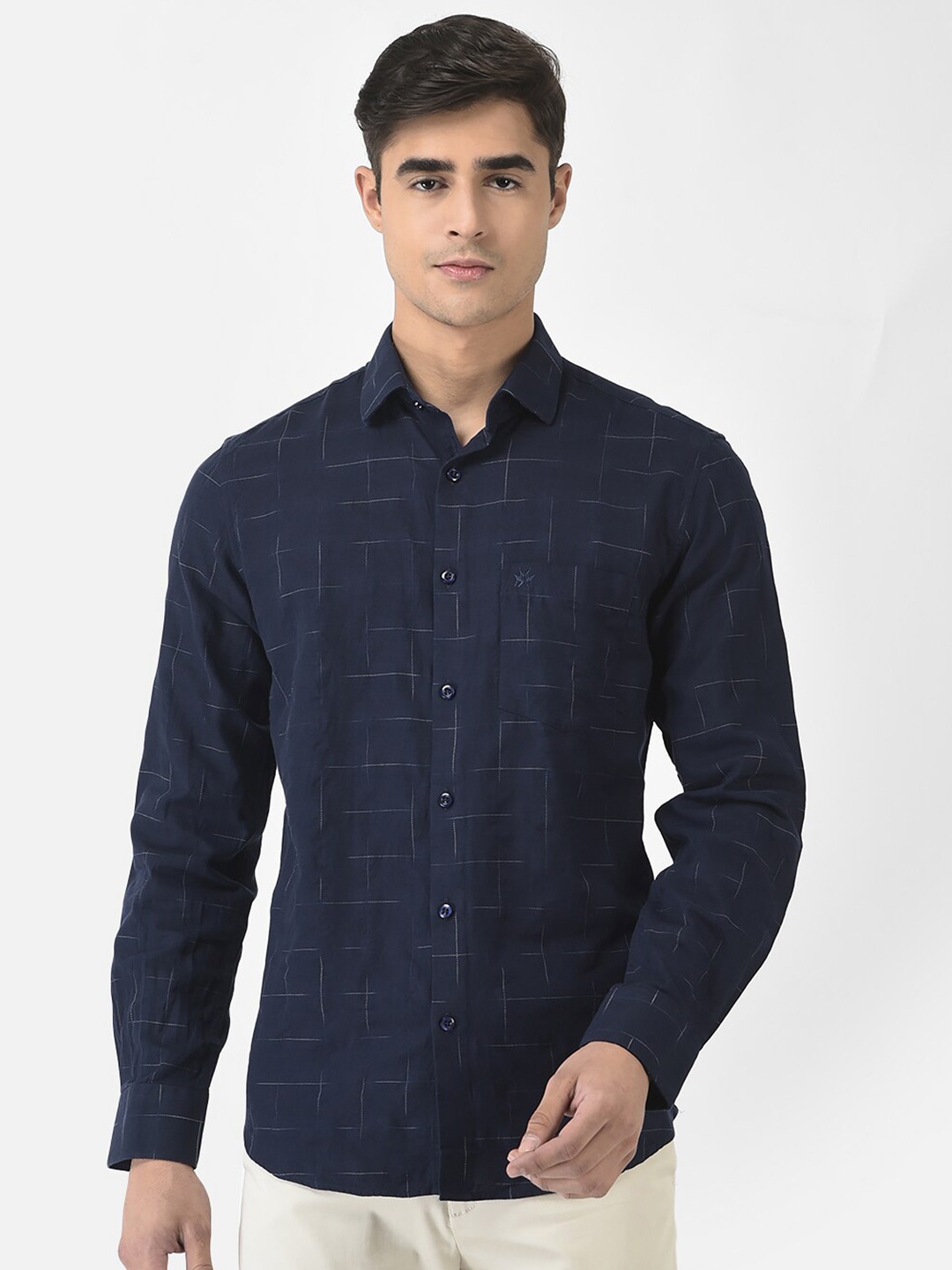 Crimsoune Club Men Navy Blue Slim Fit Checked Cotton Casual Shirt