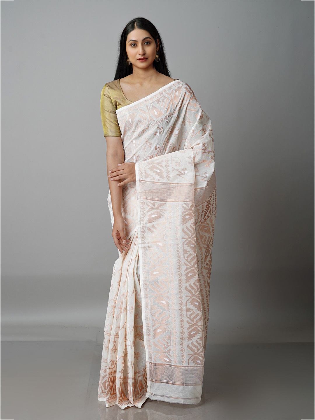 Unnati Silks White & Copper-Toned Ethnic Motifs Zari Pure Cotton Handloom Jamdani Saree
Unnati Silks White & Copper-Toned Ethnic Motifs Zari Pure Cotton Handloom Jamdani Saree