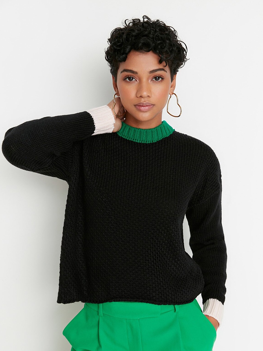 Trendyol Women Black Solid Pullover