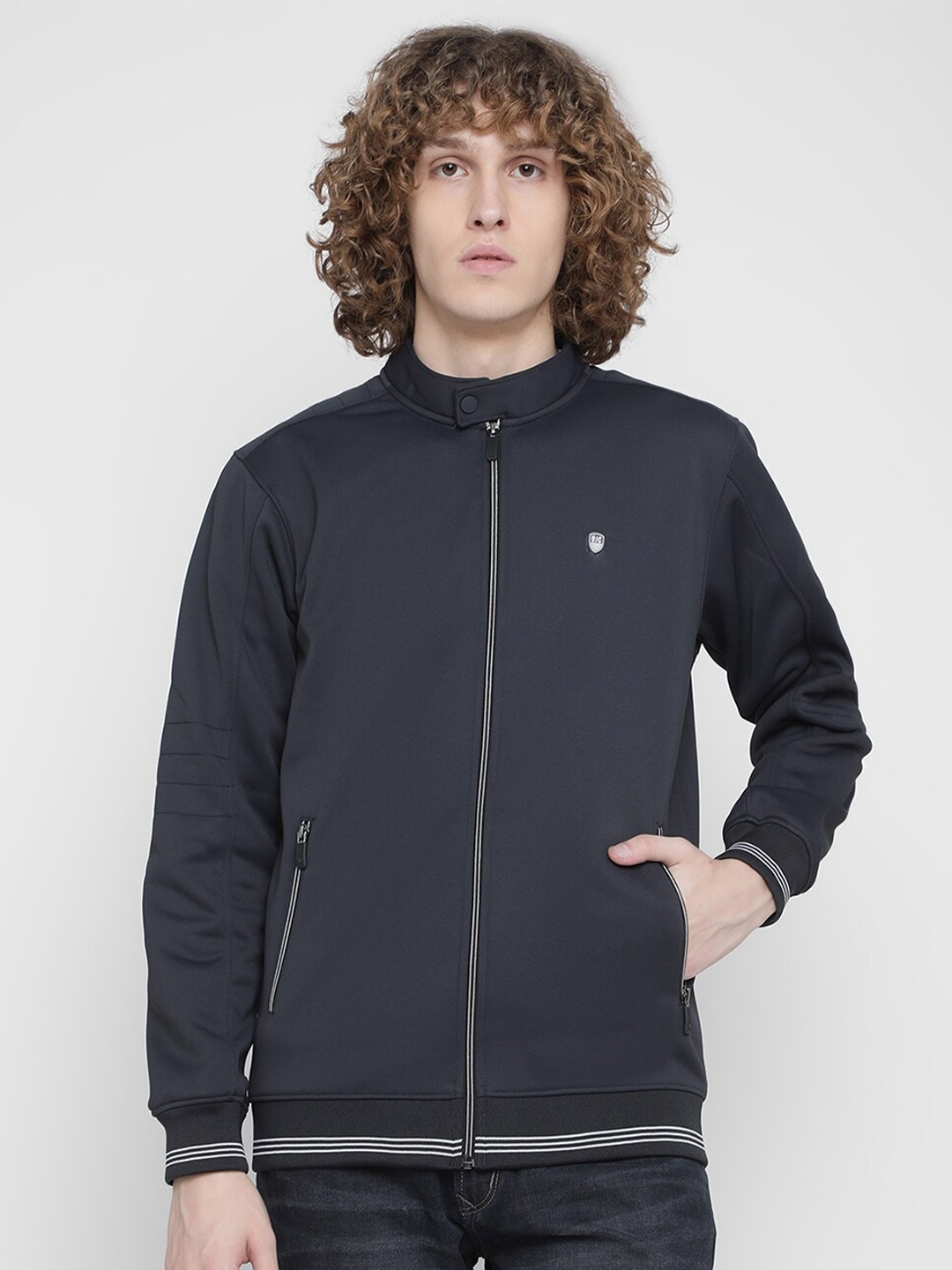 Octave Men Navy Blue Solid Fleece Sweatshirt