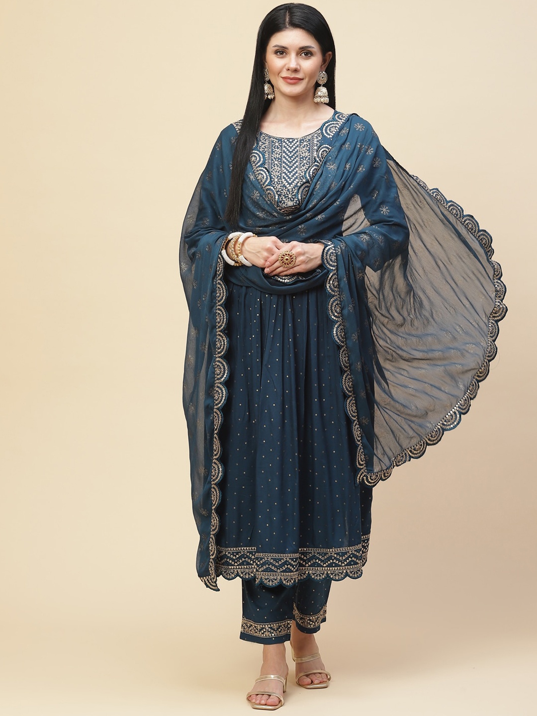 Meena Bazaar Women Teal Floral Embroidered Cotton Kurta with Trousers & With Dupatta
Meena Bazaar Women Teal Floral Embroidered Cotton Kurta with Trousers & With Dupatta