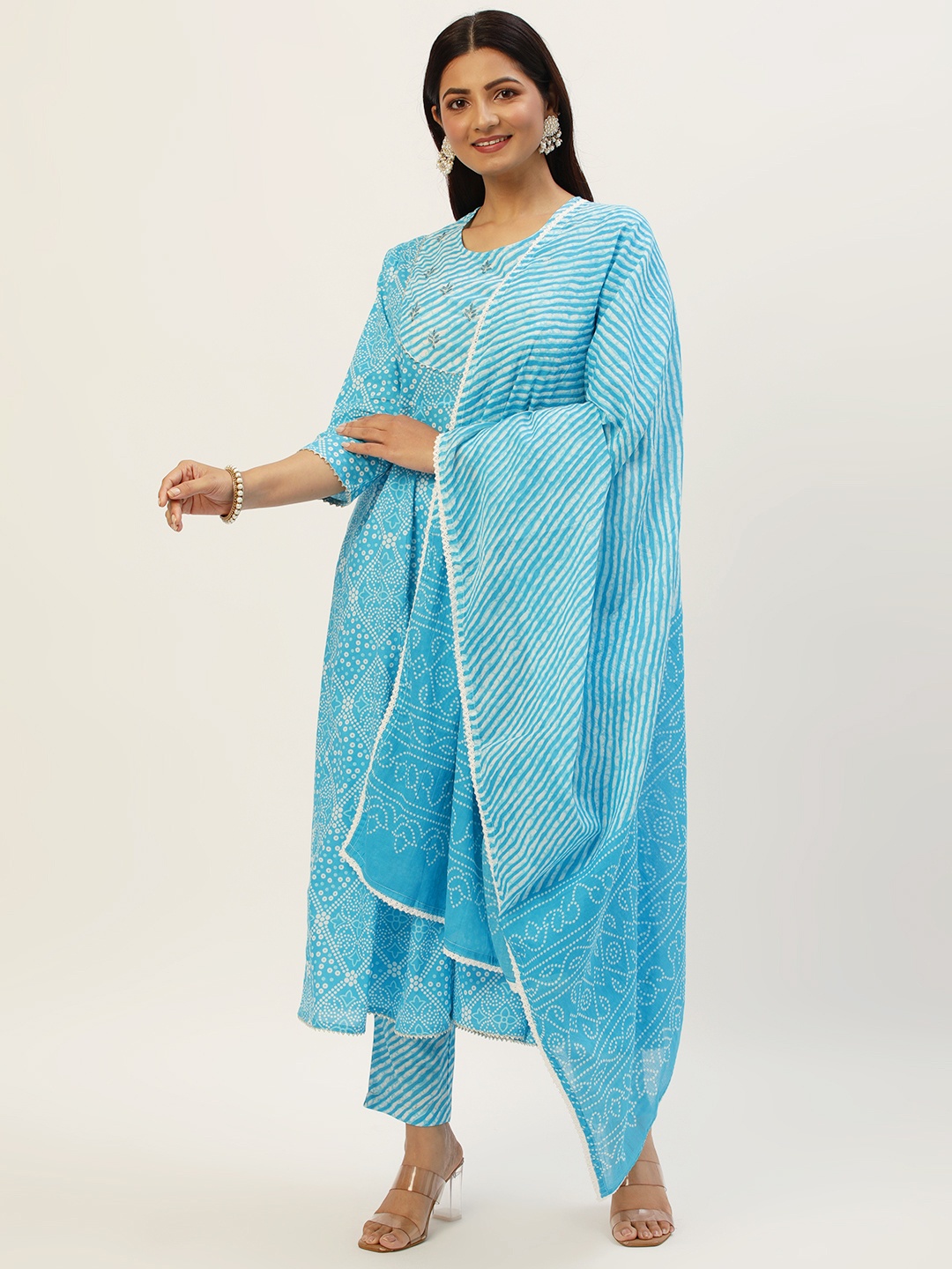 HEEPOSH Women Blue Leheriya Printed Thread Work Pure Cotton Kurta with Trousers & Dupatta
HEEPOSH Women Blue Leheriya Printed Thread Work Pure Cotton Kurta with Trousers & Dupatta