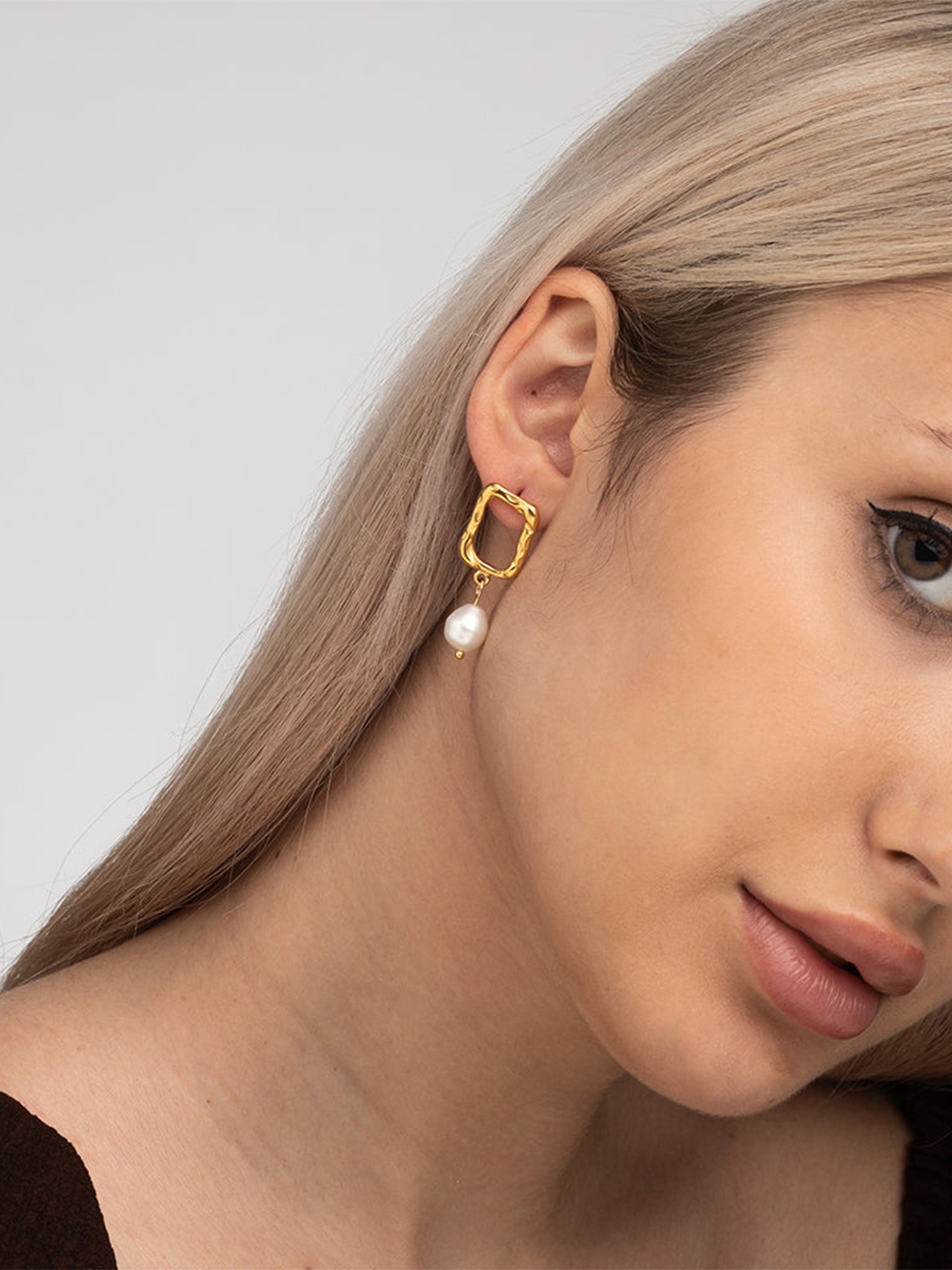 PALMONAS 18k Gold-Plated & White Contemporary Drop Earrings