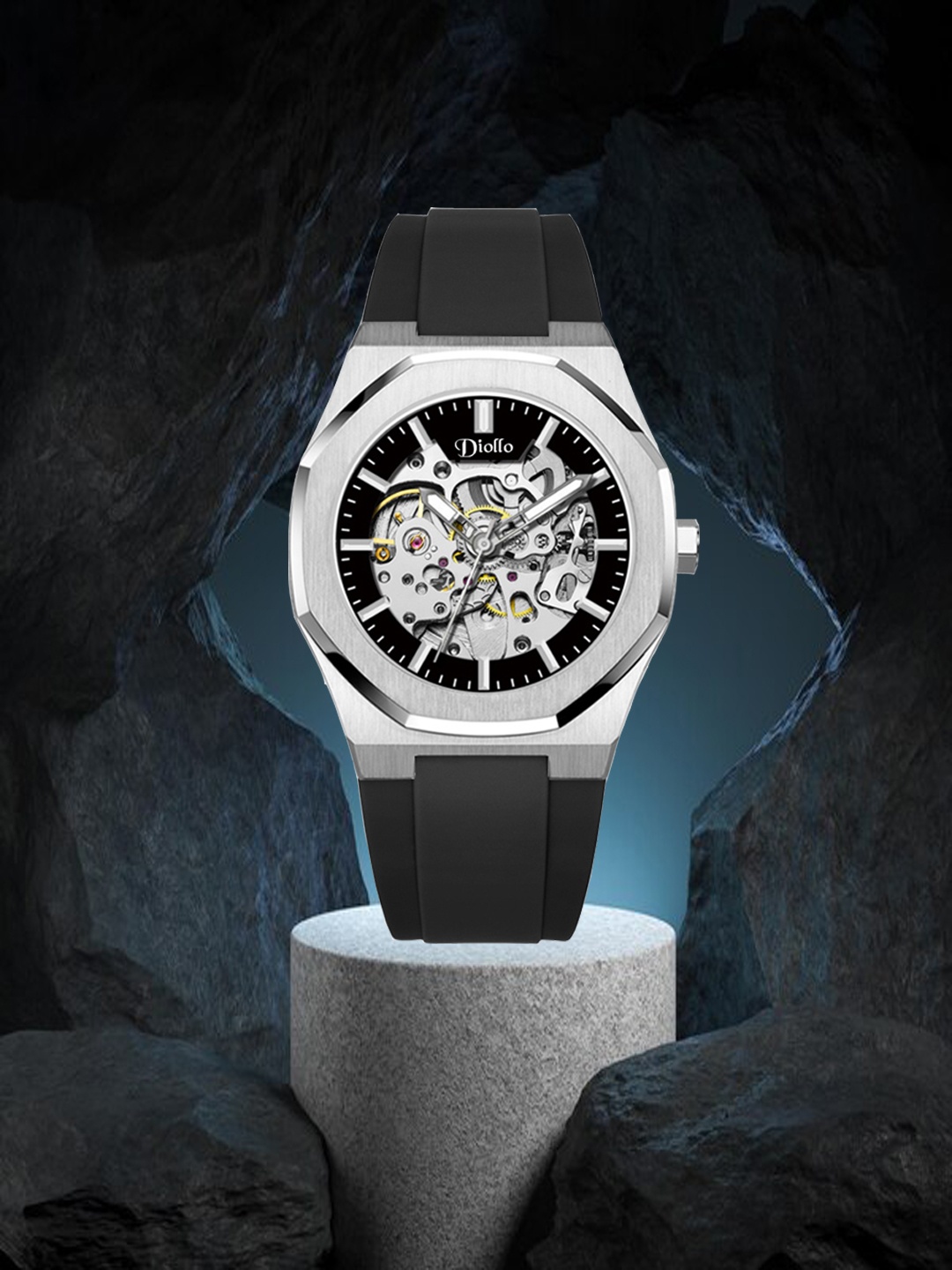 DIOLLO Brass Skeleton Dial & Black Stainless Steel Straps Analogue Automatic Motion Watch
DIOLLO Brass Skeleton Dial & Black Stainless Steel Straps Analogue Automatic Motion Watch