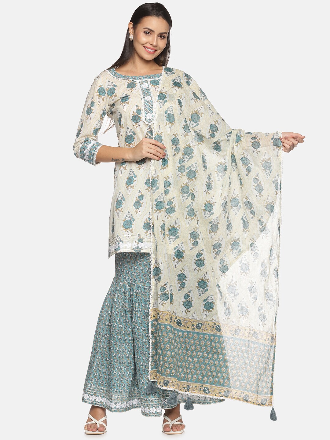 Palakh Women White Floral Printed Patchwork Pure Cotton Kurta with Sharara & With Dupatta
Palakh Women White Floral Printed Patchwork Pure Cotton Kurta with Sharara & With Dupatta