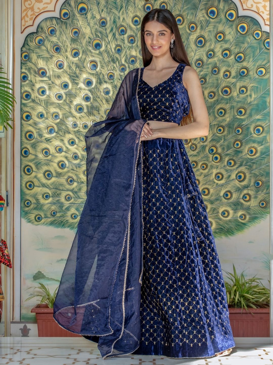HOUSE OF JAMOTI Blue & Gold-Toned Embellished Thread Work Ready to Wear Lehenga & Blouse With Dupatta
HOUSE OF JAMOTI Blue & Gold-Toned Embellished Thread Work Ready to Wear Lehenga & Blouse With Dupatta
