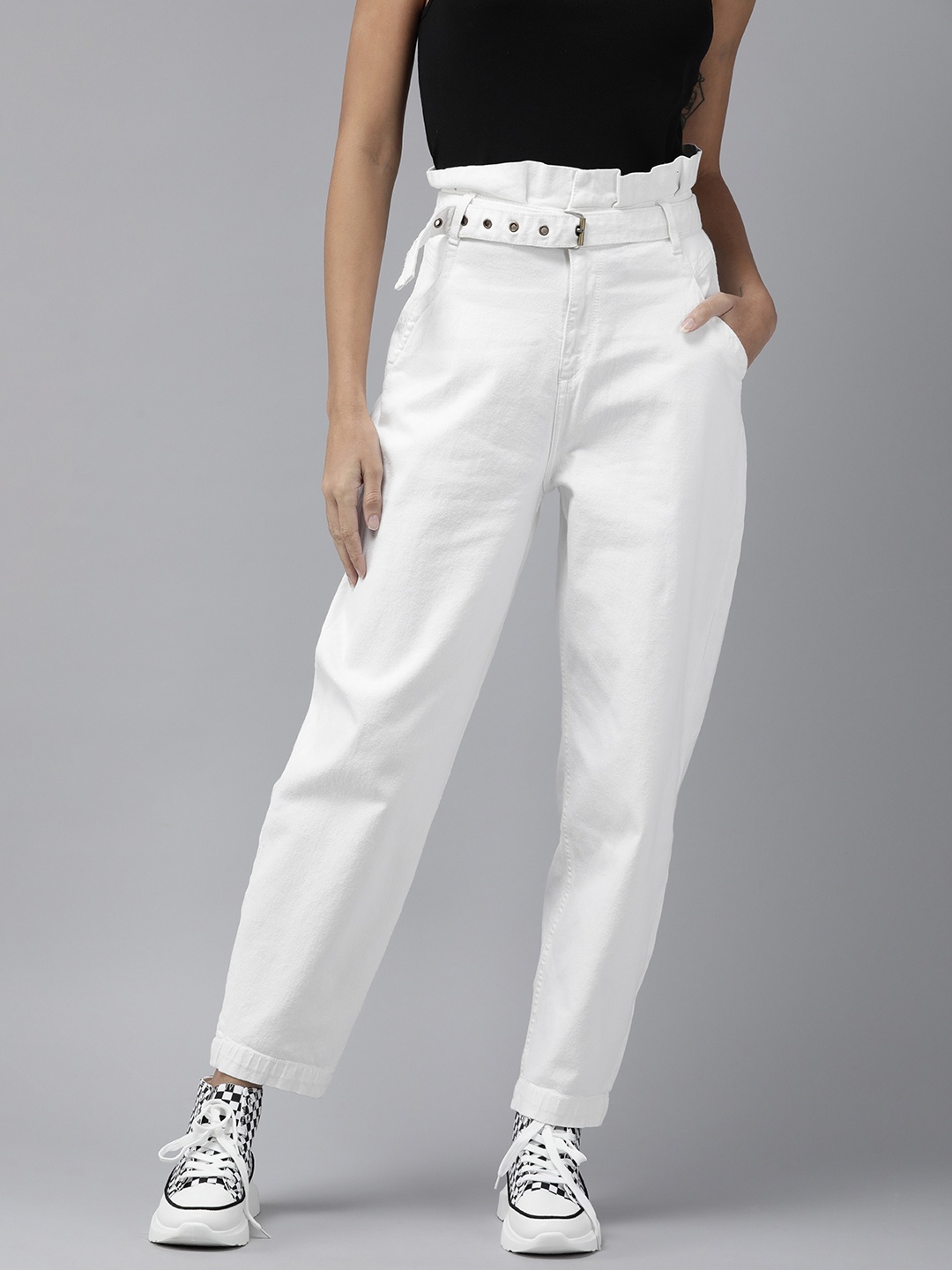 The Roadster Life Co. Women Stretchable Slouchy Fit Jeans Comes With A Belt, White
The Roadster Life Co. Women Stretchable Slouchy Fit Jeans Comes With A Belt, White