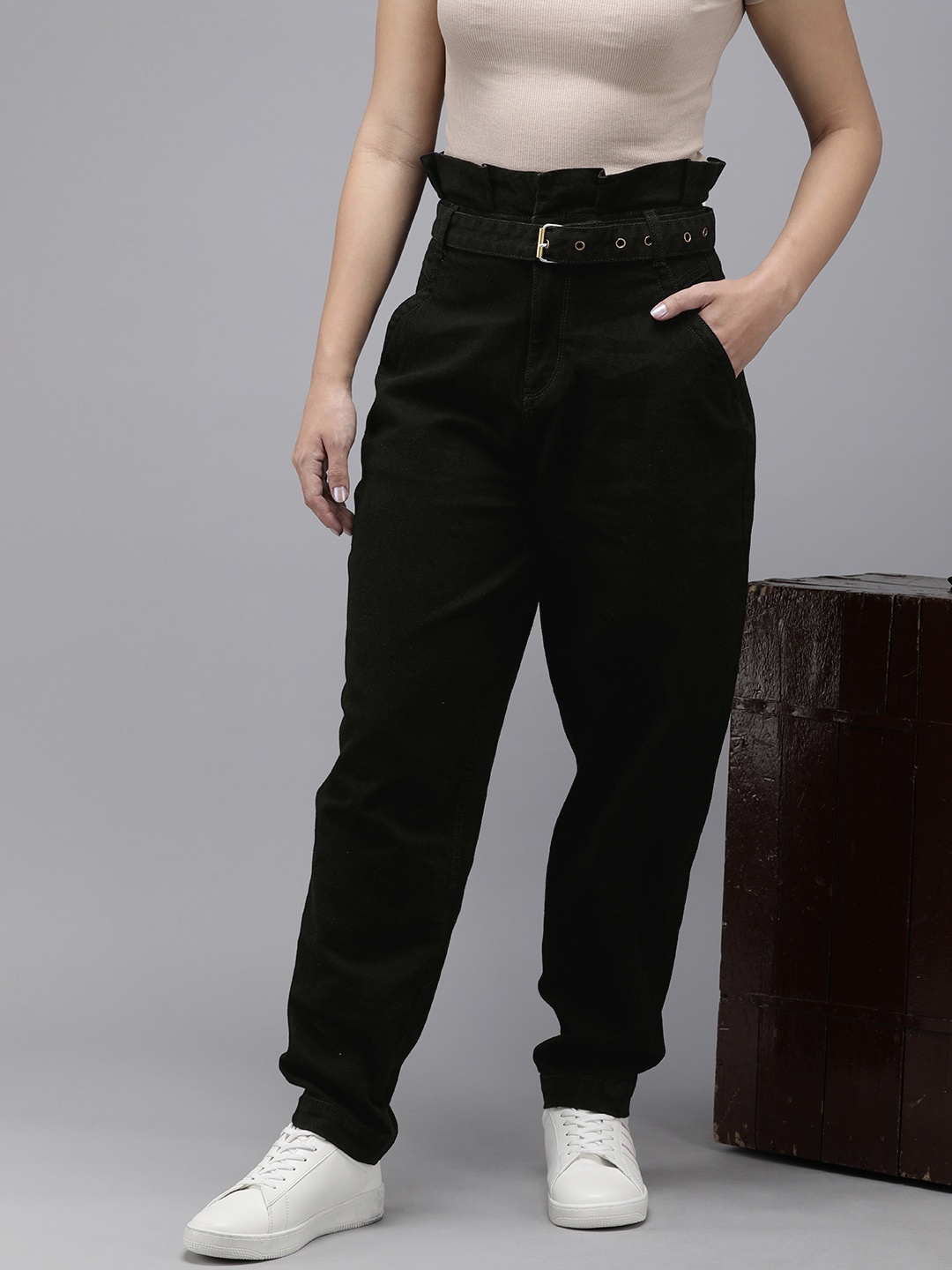 The Roadster Life Co. Women Slouchy Fit High-Rise Stretchable Jeans With Fabric Belt, Black
The Roadster Life Co. Women Slouchy Fit High-Rise Stretchable Jeans With Fabric Belt, Black