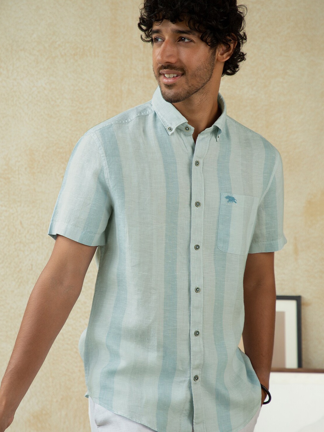 Andamen Men Classic Striped Casual Shirt, Blue