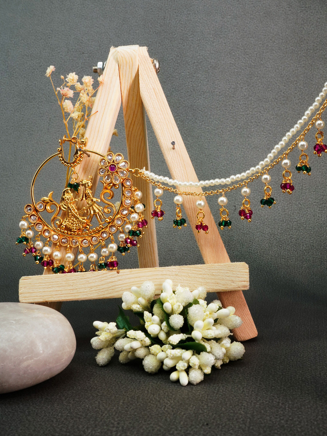 GRIIHAM Gold & White Gold Plated Stone Studded & Pearl Beaded Nosepin
GRIIHAM Gold & White Gold Plated Stone Studded & Pearl Beaded Nosepin