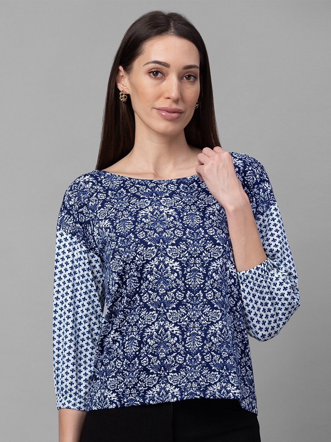 Globus Blue & White Floral Print Top