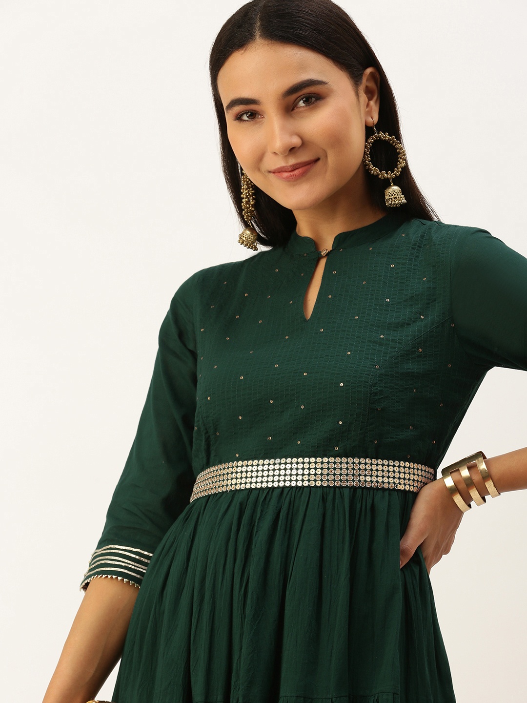 HEEPOSH Women Green & Gold-Toned Pure Cotton Foil Printed Ethnic Dress with Sequin Detail
HEEPOSH Women Green & Gold-Toned Pure Cotton Foil Printed Ethnic Dress with Sequin Detail