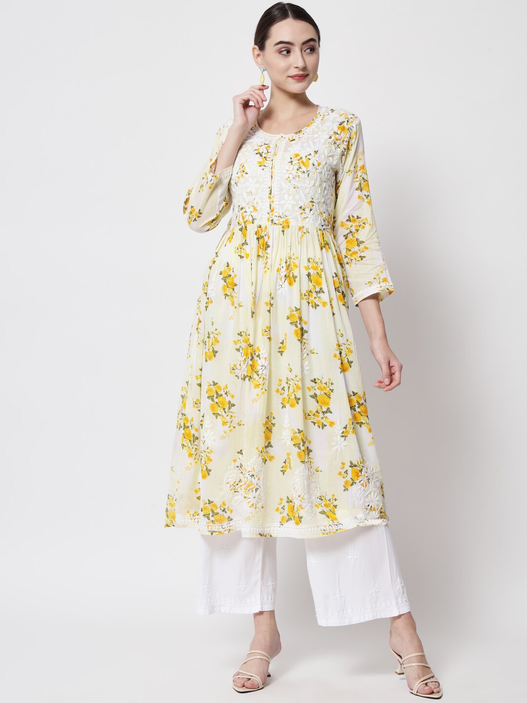 PARAMOUNT CHIKAN Women Yellow Chikankari Ethnic motifs Embroidered Cotton A-Line Kurta
PARAMOUNT CHIKAN Women Yellow Chikankari Ethnic motifs Embroidered Cotton A-Line Kurta
