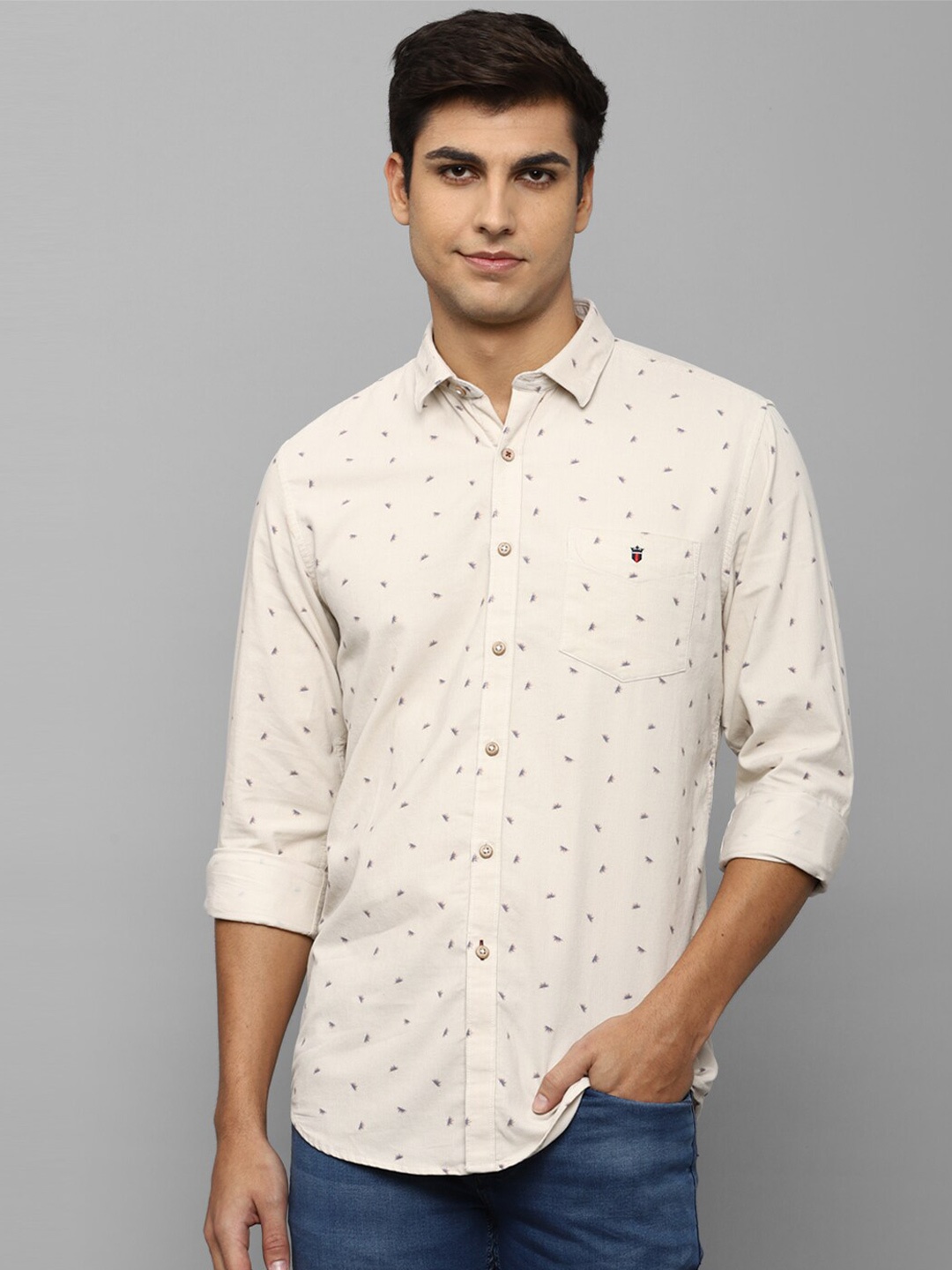Louis Philippe Sport Men Slim Fit Conversational Printed Pure Cotton Casual Shirt, Cream
Louis Philippe Sport Men Slim Fit Conversational Printed Pure Cotton Casual Shirt, Cream