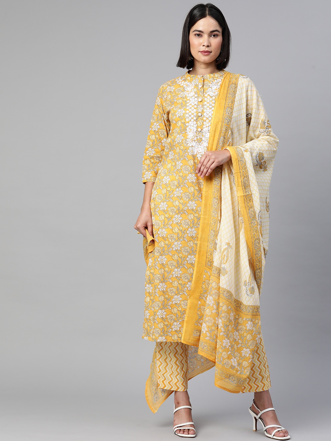Readiprint Fashions Women Mustard Yellow Floral Printed Kurta with Trousers & With DUpatta
Readiprint Fashions Women Mustard Yellow Floral Printed Kurta with Trousers & With DUpatta