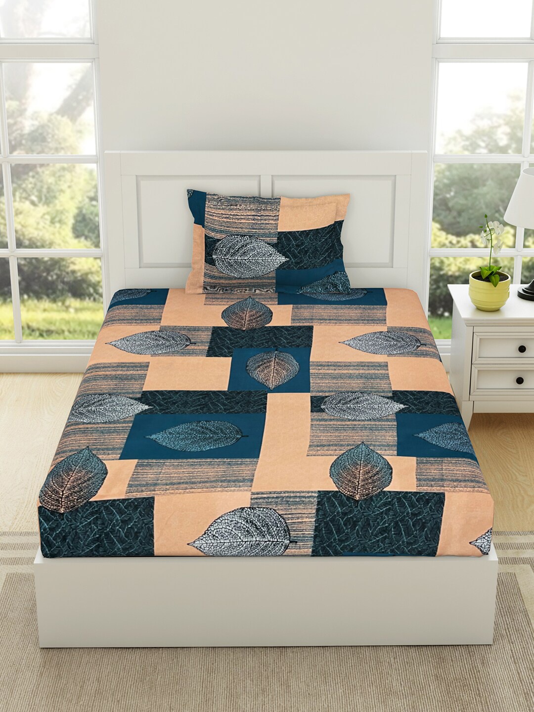 Welspun Flow Assorted Ethnic Motifs 144 TC Flow Cotton Single Bedsheet with 1 Pillow Cover