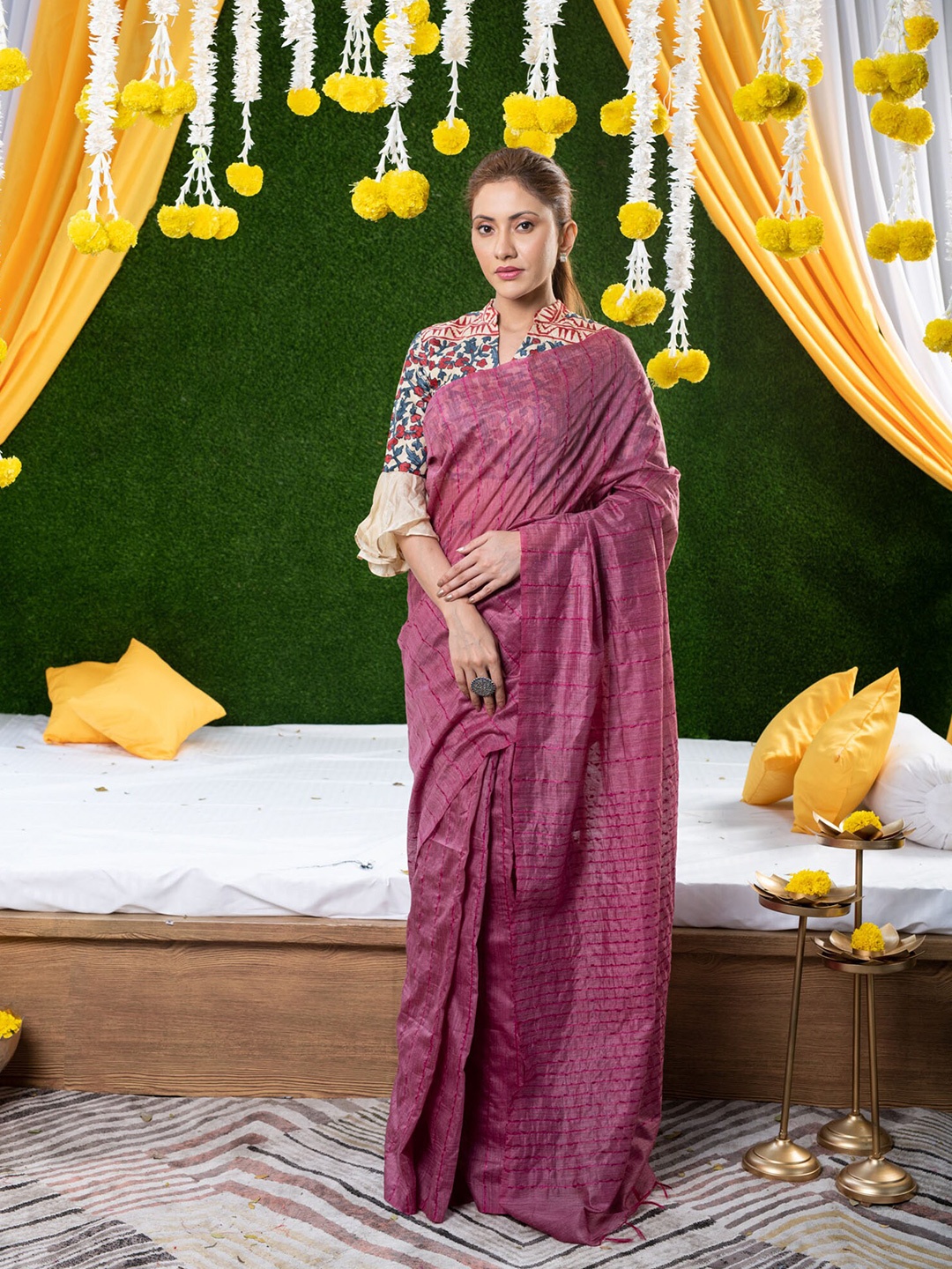 BEATITUDE Purple Woven Design Zari Silk Blend Saree