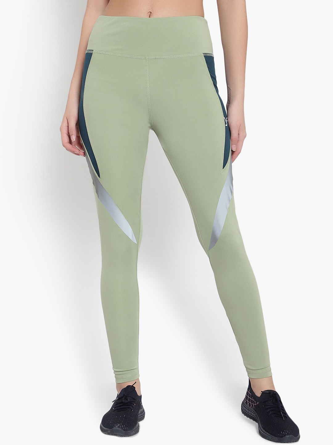 YOU FOREVER Women Olive-Green & Teal Patterned Ankle-Length Rapid Dry Sportswear Tights
YOU FOREVER Women Olive-Green & Teal Patterned Ankle-Length Rapid Dry Sportswear Tights