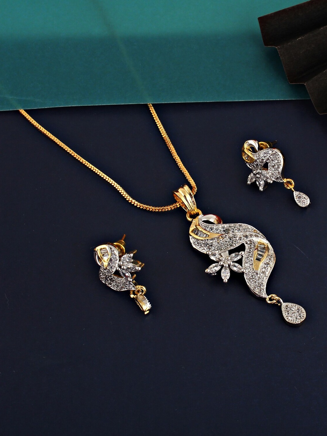LUCKY JEWELLERY 18K Gold Plated American Diamond Sterling Silver Necklace with Earring, White
LUCKY JEWELLERY 18K Gold Plated American Diamond Sterling Silver Necklace with Earring, White