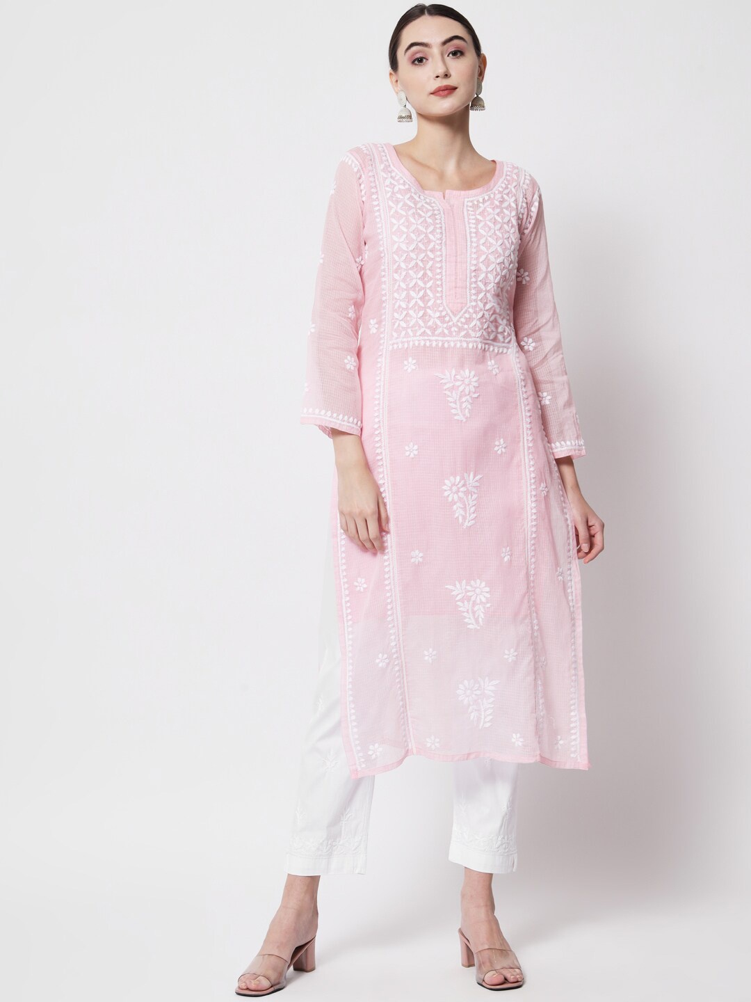 PARAMOUNT CHIKAN Women Pink Chikankari Hand Embroidered Ethnic Motif Kurta with Trousers
PARAMOUNT CHIKAN Women Pink Chikankari Hand Embroidered Ethnic Motif Kurta with Trousers