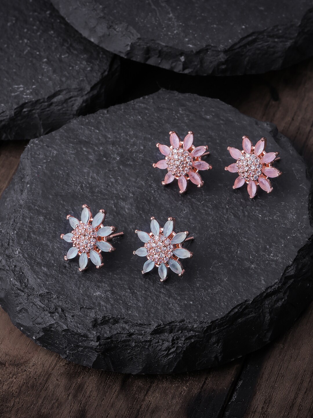 Brandsoon Pack Of 2 Pink & Blue Rose Gold-Plated AD-Studded Floral Studs Earrings
Brandsoon Pack Of 2 Pink & Blue Rose Gold-Plated AD-Studded Floral Studs Earrings