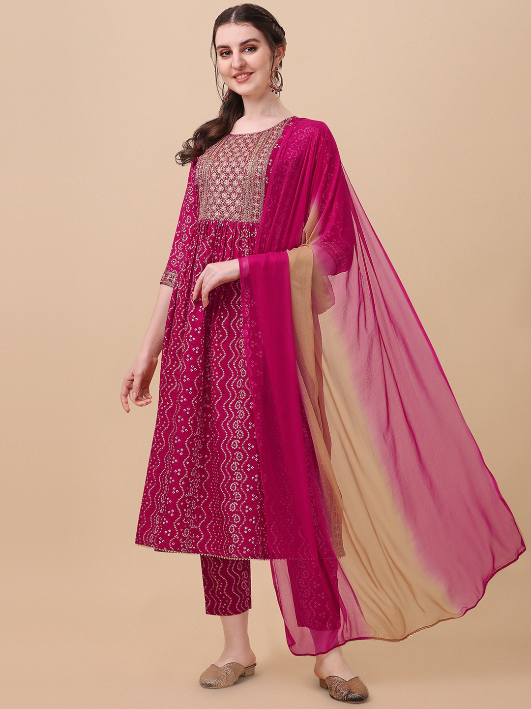 Berrylicious Women Pink Bandhani Yoke Design Pure Cotton Kurta with Trouser & Dupatta
Berrylicious Women Pink Bandhani Yoke Design Pure Cotton Kurta with Trouser & Dupatta