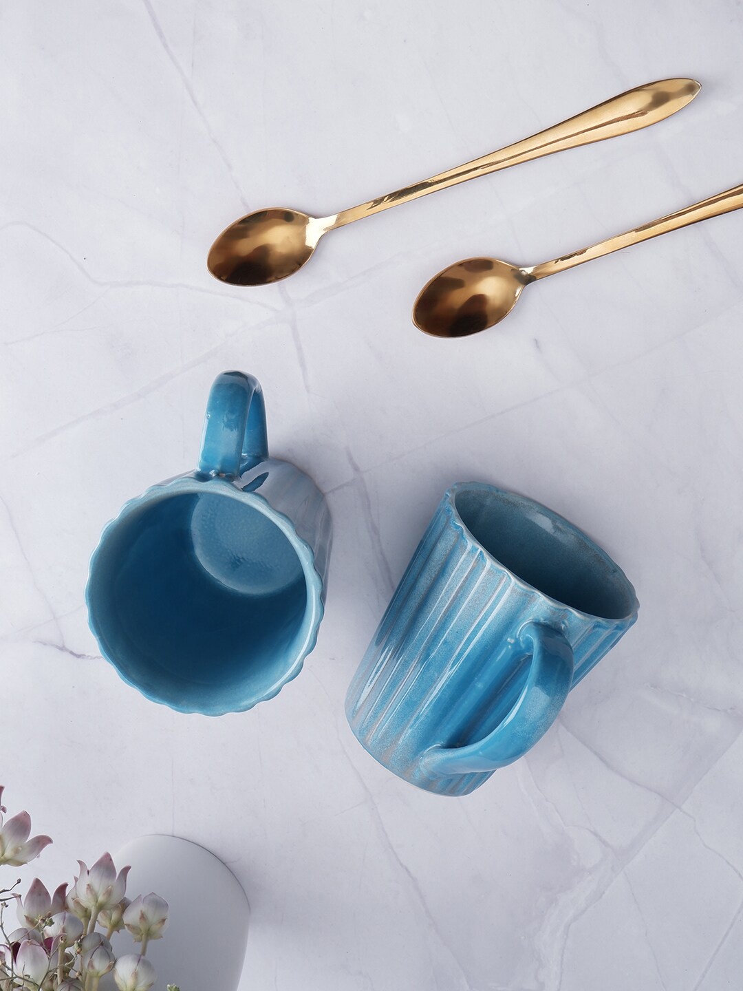 THE WHITE INK DECOR Fine Blue Set of 2 Dishwasher & Microwave safe Ceramic Mugs 330ml each
THE WHITE INK DECOR Fine Blue Set of 2 Dishwasher & Microwave safe Ceramic Mugs 330ml each