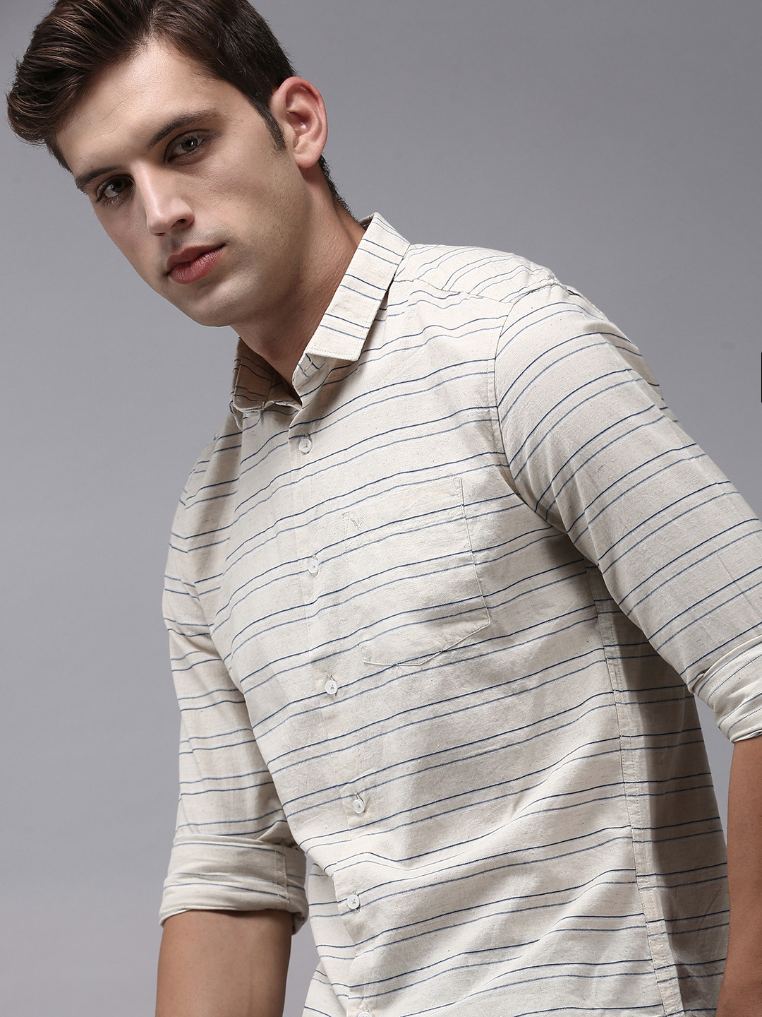 SHOWOFF Men Cream-Coloured Classic Horizontal Stripes Cotton Casual Shirt
SHOWOFF Men Cream-Coloured Classic Horizontal Stripes Cotton Casual Shirt