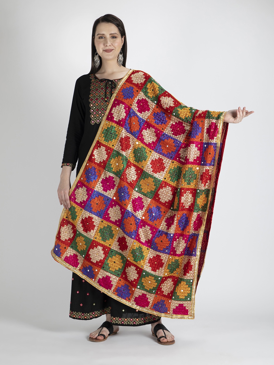 Moda Chales Women Red & Green Embroidered Dupatta with Phulkari