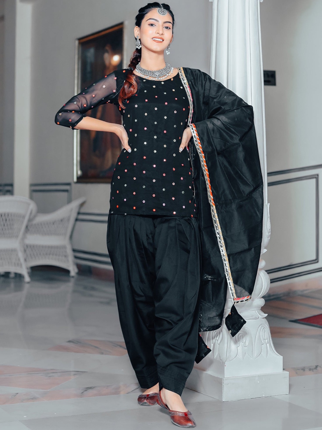Thread & Button Women Black Mirror Work Silk Georgette Kurti with Salwar & With Dupatta
Thread & Button Women Black Mirror Work Silk Georgette Kurti with Salwar & With Dupatta