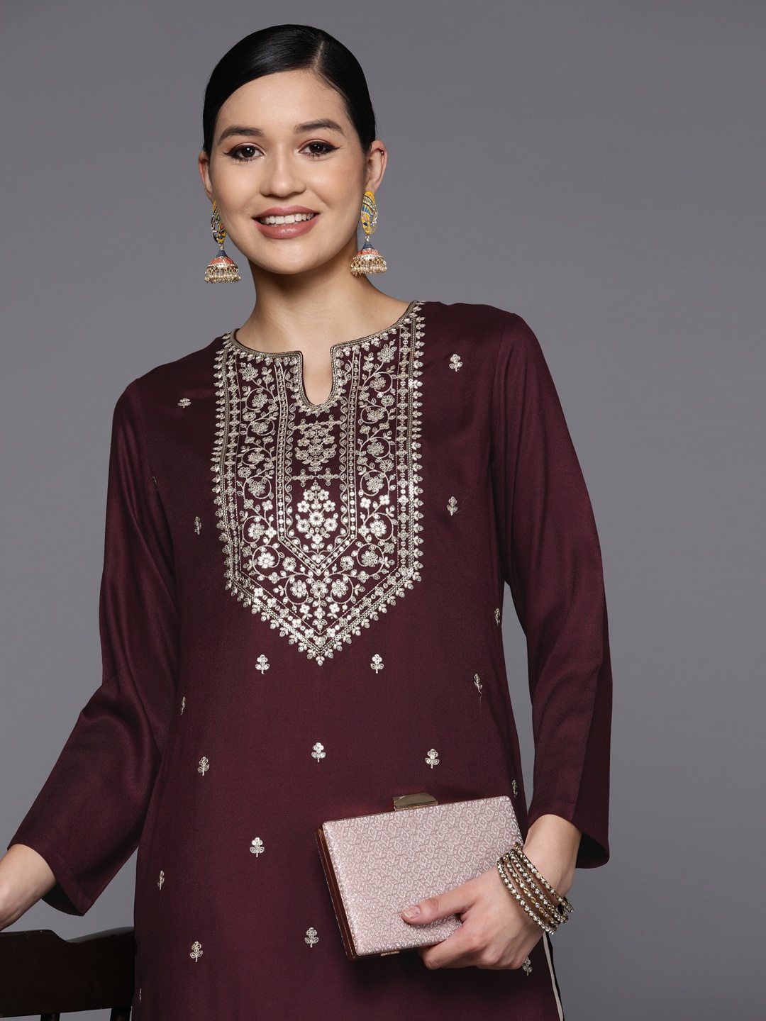 Libas Women Wine Pashmina Wool Floral Sequins Embroidered Yoke Detail Straight Kurta, Burgundy
Libas Women Wine Pashmina Wool Floral Sequins Embroidered Yoke Detail Straight Kurta, Burgundy