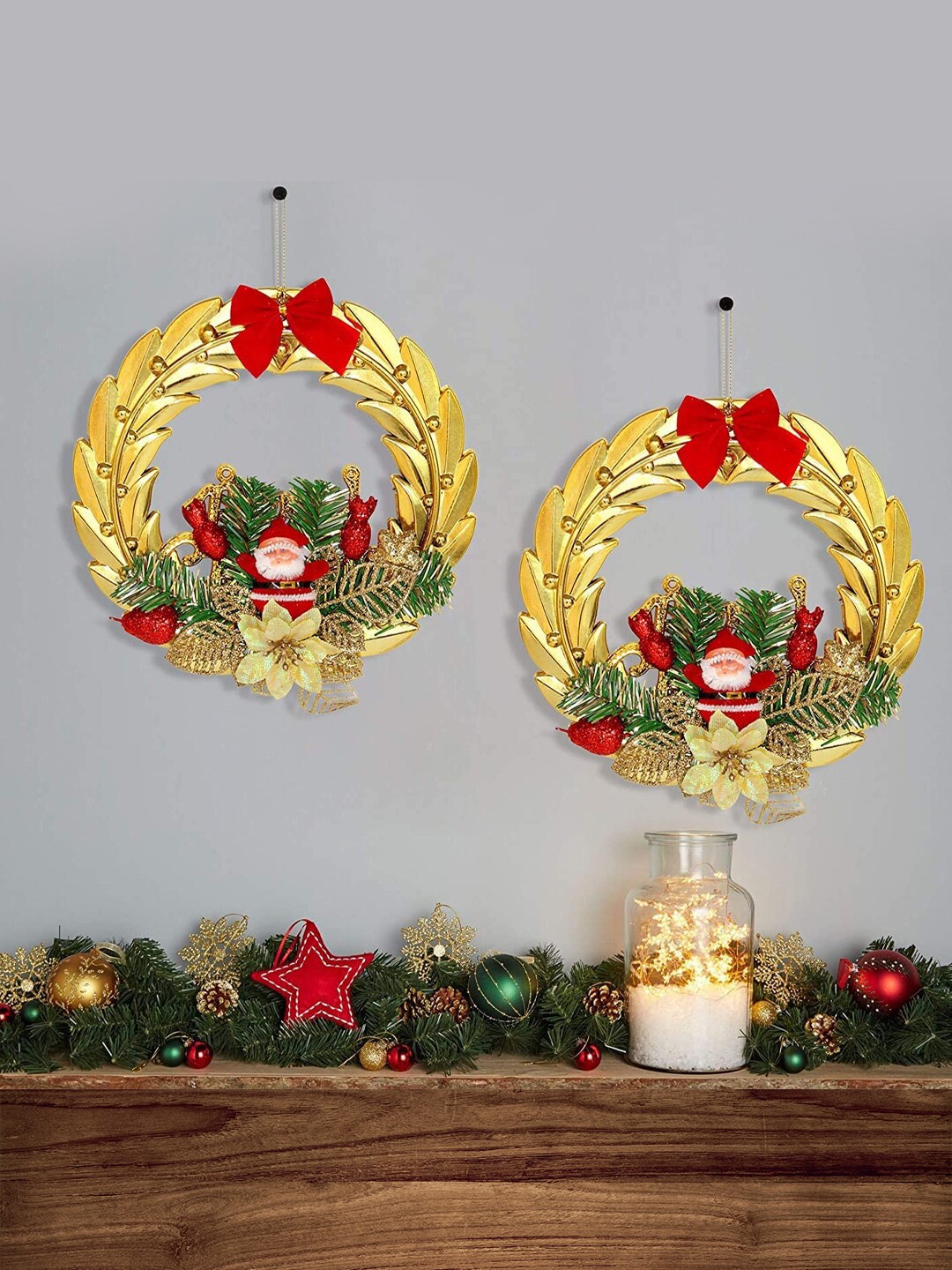 TIED RIBBONS Set Of 2 Gold-Toned & Red Christmas Wall Hanging
