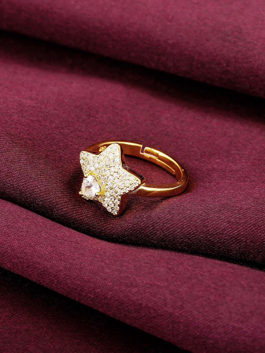 GIVA Women 925 Sterling Silver & Gold-Plated Cubic Zirconia Star Of Love Ring, White
GIVA Women 925 Sterling Silver & Gold-Plated Cubic Zirconia Star Of Love Ring, White