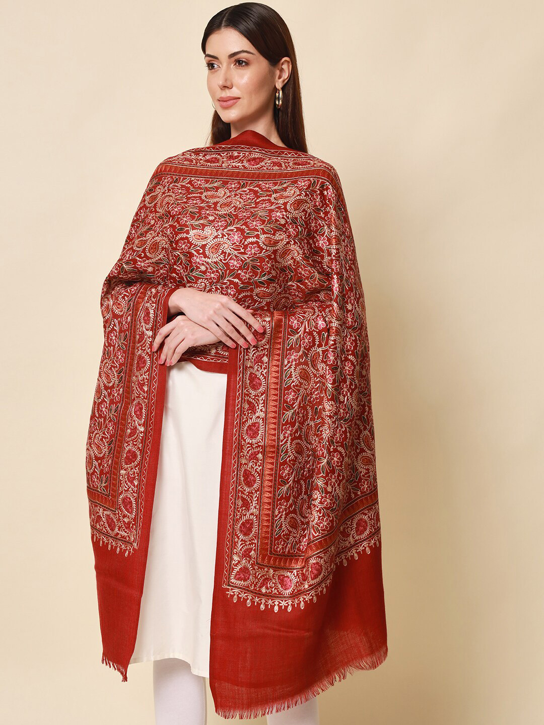 Pashmoda Women Maroon Embroidered Pure Wool Shawl 
Pashmoda Women Maroon Embroidered Pure Wool Shawl