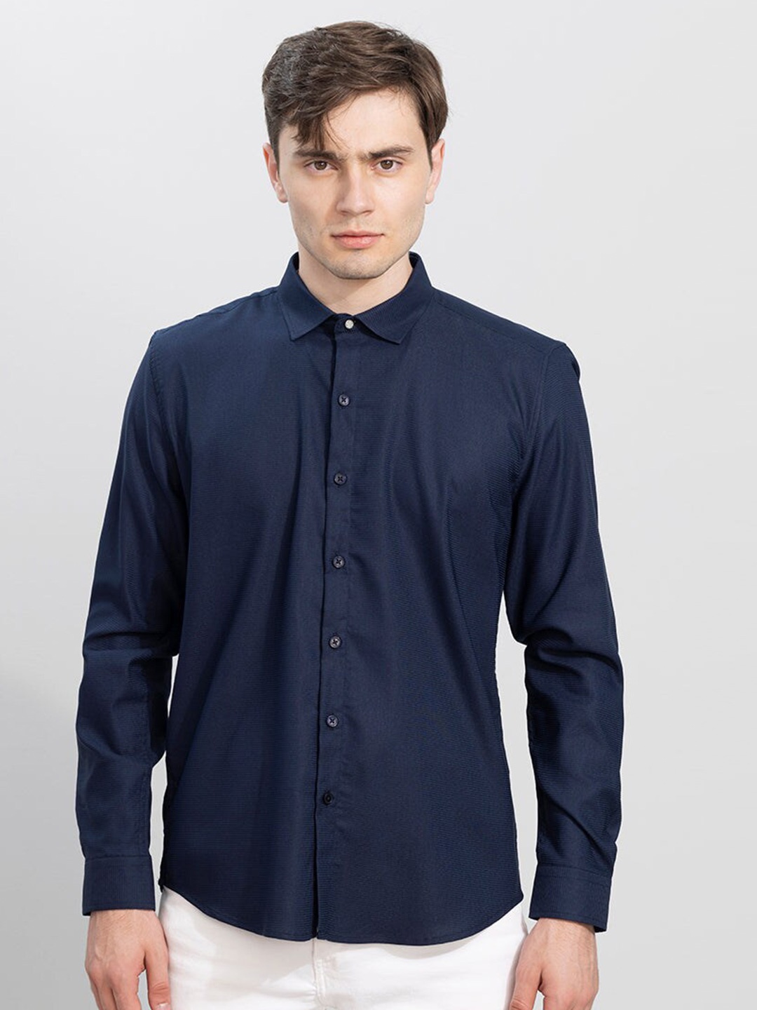 Snitch Men Blue Slim Fit Cotton Casual Shirt