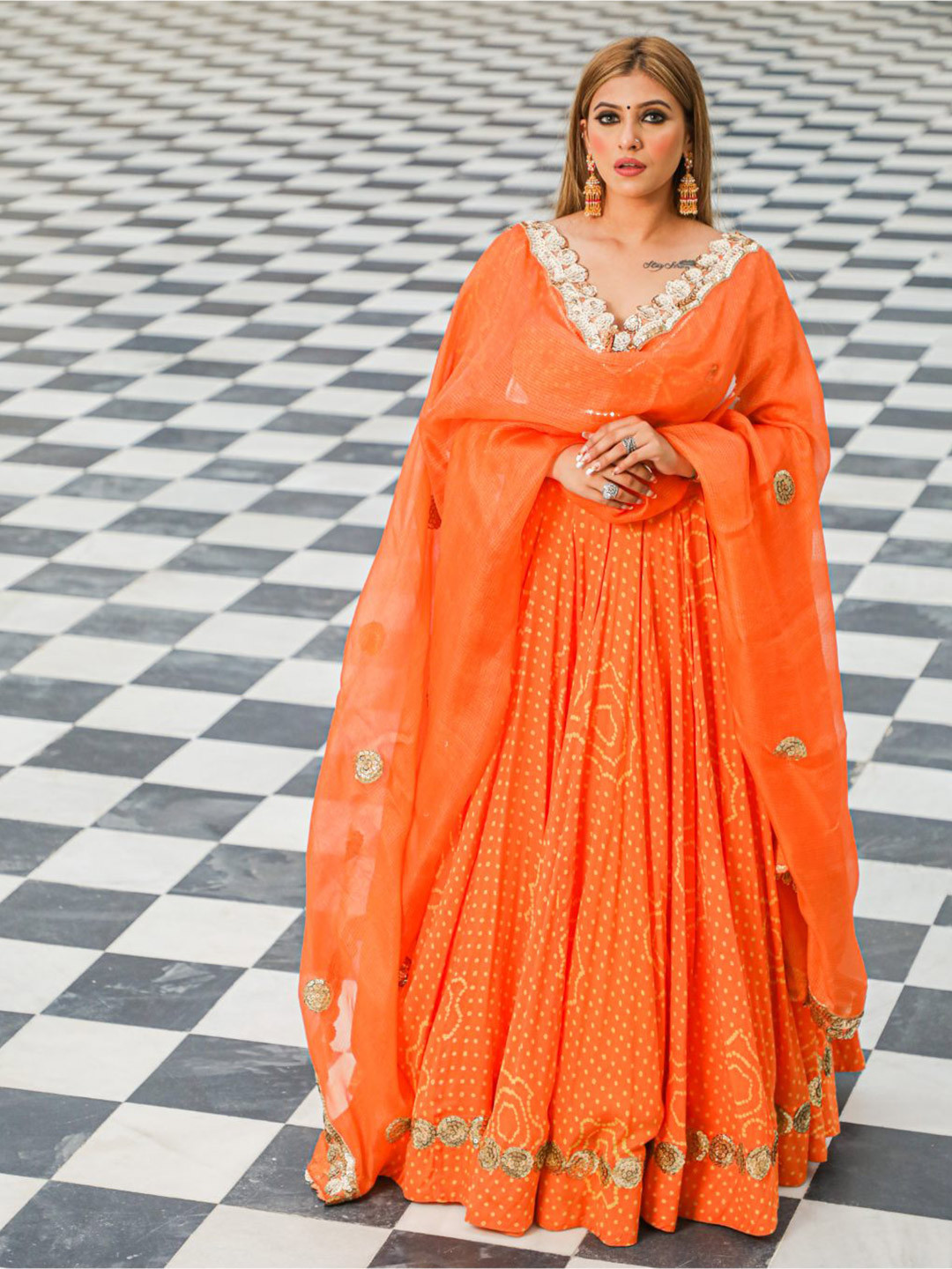 Baisacrafts Orange & Gold-Toned Embellished Sequinned Ready to Wear Lehenga & Blouse With Dupatta
Baisacrafts Orange & Gold-Toned Embellished Sequinned Ready to Wear Lehenga & Blouse With Dupatta