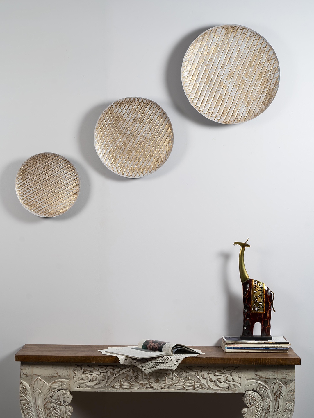 vedas Set Of 3 Gold-Toned Textured Laura Disc Hammered Hanging Wall Decor
