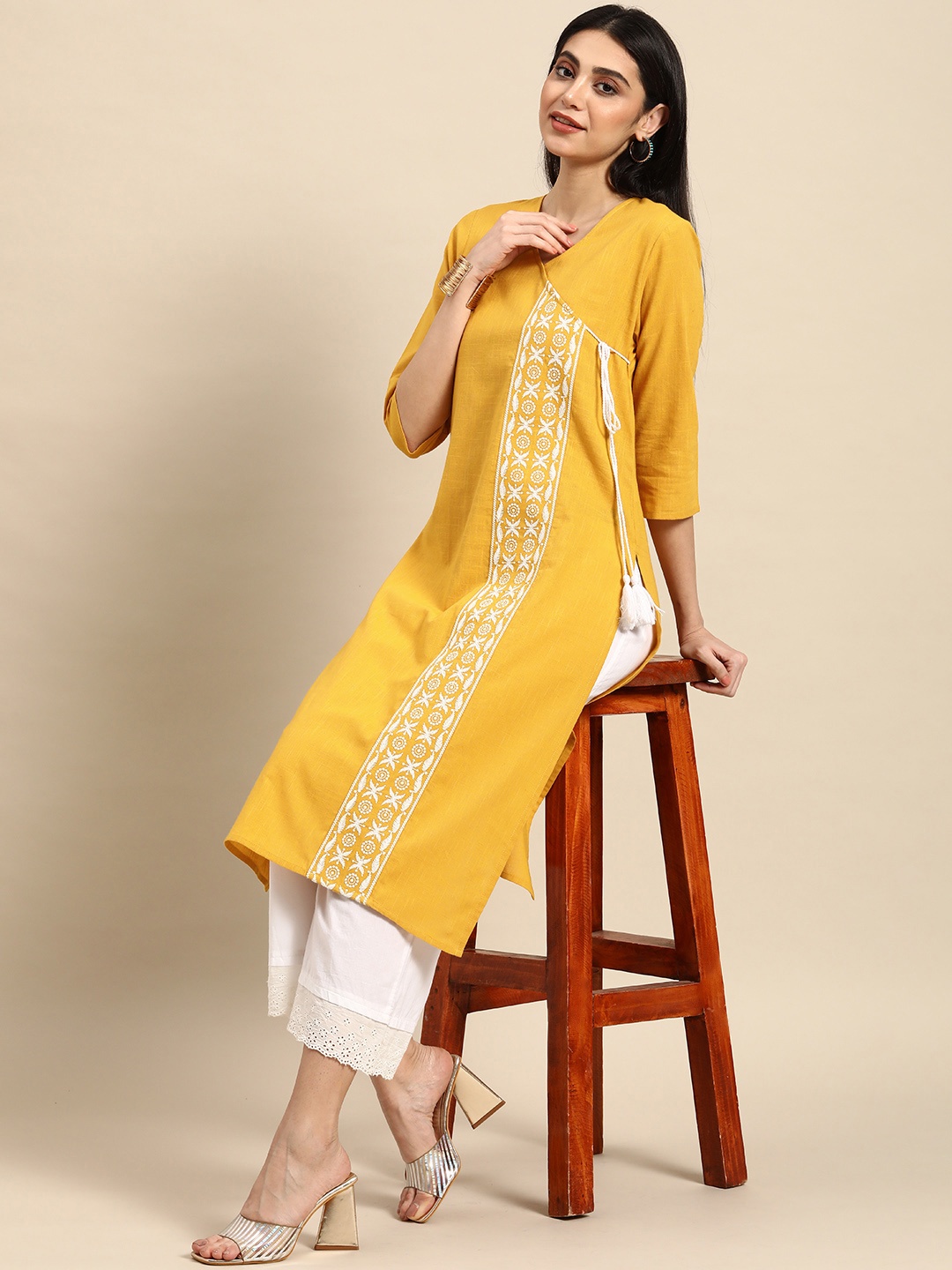 Anouk Women Pure Cotton Ethnic Motifs Chikankari Straight Angrakha Kurta, Mustard
Anouk Women Pure Cotton Ethnic Motifs Chikankari Straight Angrakha Kurta, Mustard