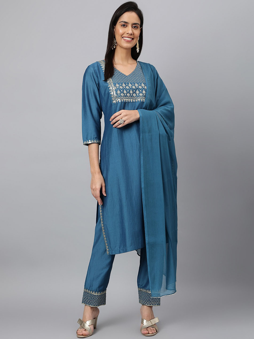 MEESAN Women Teal Blue Sequinned Kurta with Trousers & With Dupatta
MEESAN Women Teal Blue Sequinned Kurta with Trousers & With Dupatta