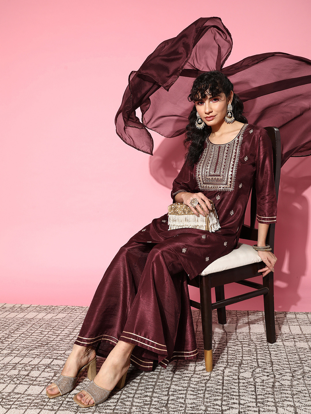 Sunehri Women Maroon Ethnic Motifs Yoke Design Kurta with Palazzos & With Dupatta
Sunehri Women Maroon Ethnic Motifs Yoke Design Kurta with Palazzos & With Dupatta