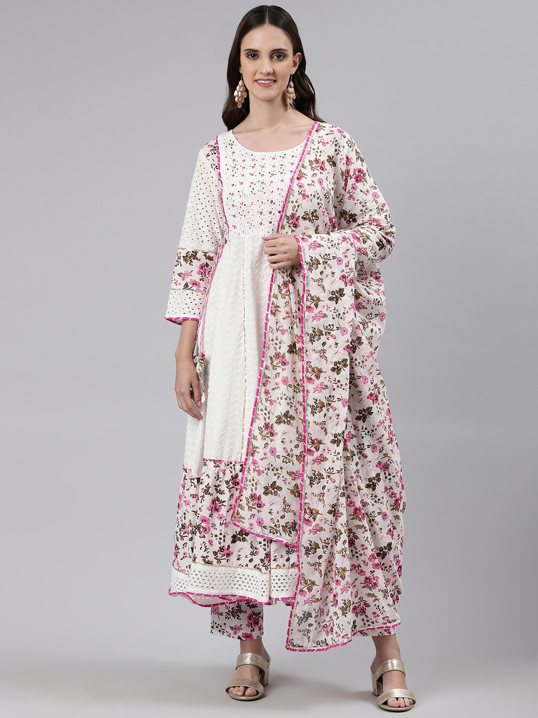 Readiprint Fashions Women Embroidered Pure Cotton Kurta With Trousers & Dupatta, White
Readiprint Fashions Women Embroidered Pure Cotton Kurta With Trousers & Dupatta, White